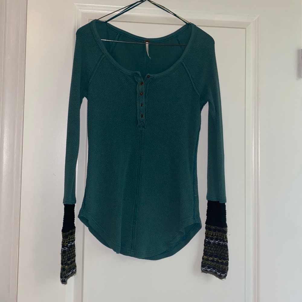 Free people long sleeve!!